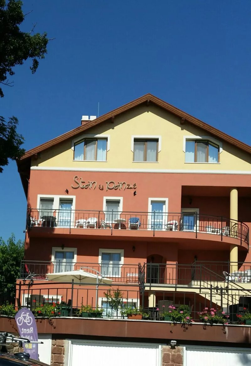 Stan es Panzio