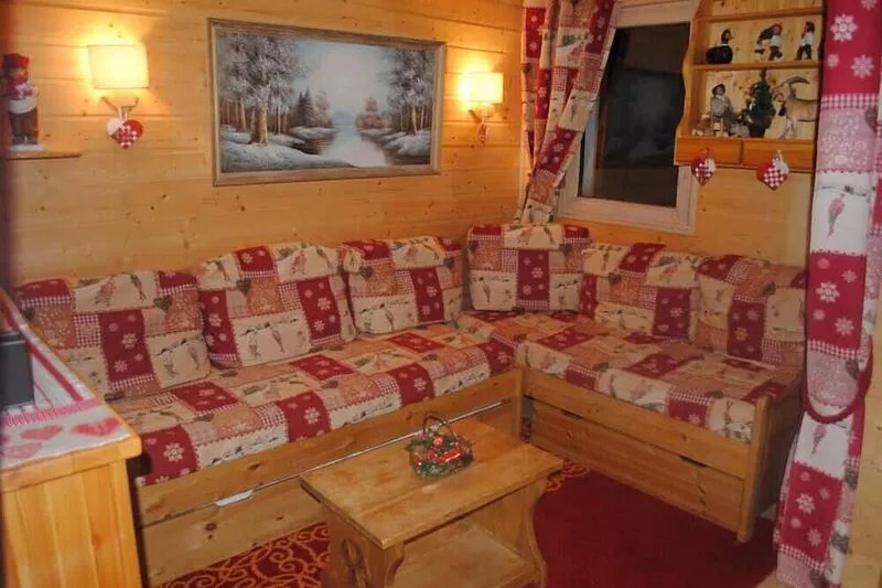 75 / 5 000 Very nice apartment at the foot of the slopes and the sports center
