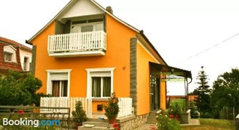 Petra Apartmanhaz