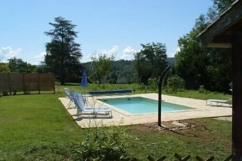 Charming cottage in the heart of the black perigord with swimming pool