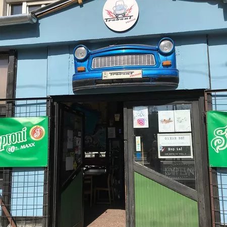 Trabant Presszo - Coffee and PUB Budapest