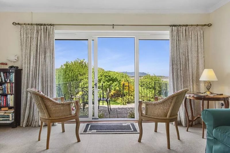 Meadow View, Blue Anchor