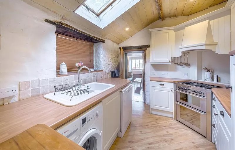 Cottage in the centre of Shaftesbury sleeps 4/5