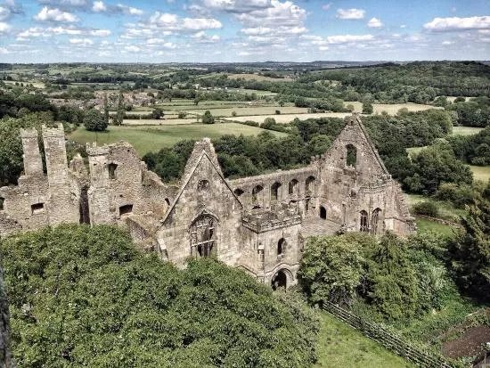 Wingfield Manor