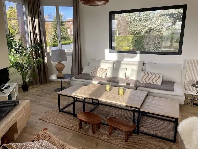 House for 6 to 8 people 9mn walk from the beach / 4 bedrooms