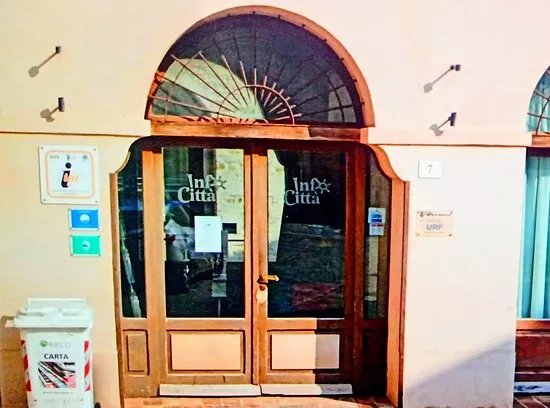 I.a.t. Ufficio Informazioni e Accoglienza Turistica