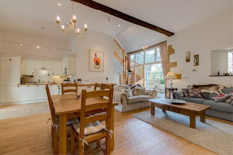Charming Listed Country Cottage in the picturesque village of Lower Swell