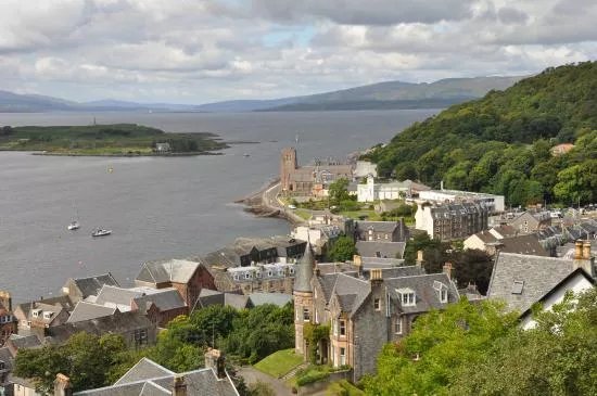 McCaig's Tower