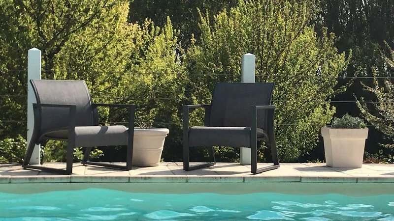 Traditional Charentais villa near Cognac, with private heated pool and garden