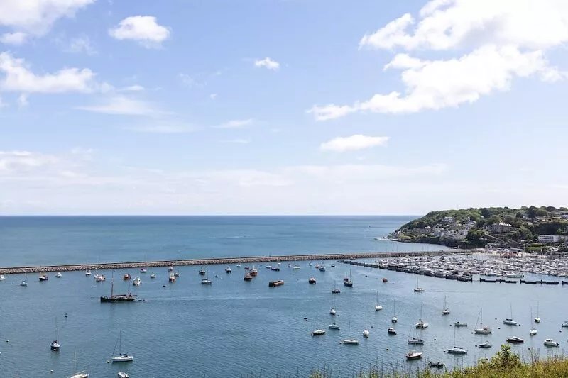 Lighthouse View -  a house that sleeps 6 guests  in 3 bedrooms