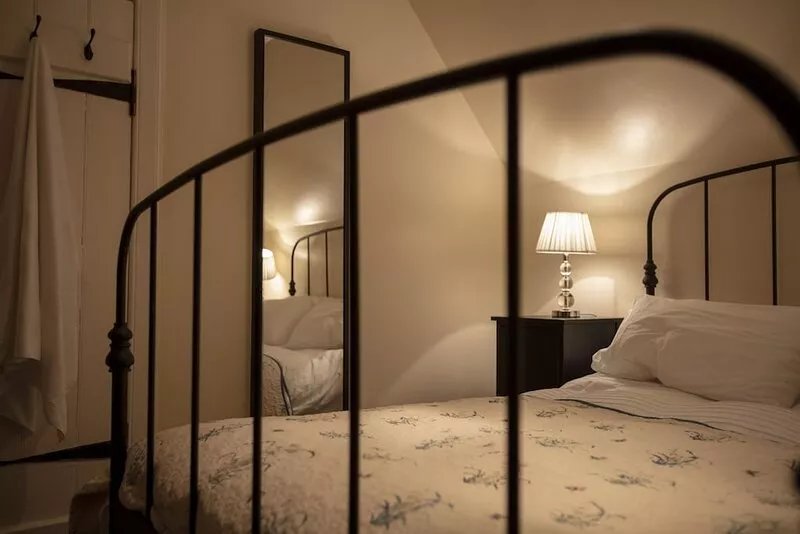 Lime Cottage - a charming traditional stone cottage with 2 bedrooms located