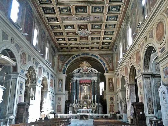 Basilica Parrochiale San Lorenzo in Lucina