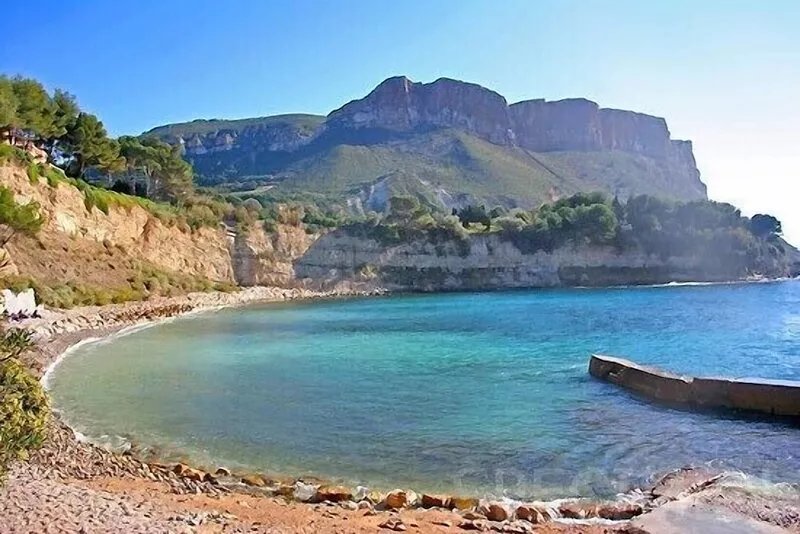 Superb T2 Cassis, facing south, at the bottom of the villa 2-4 people