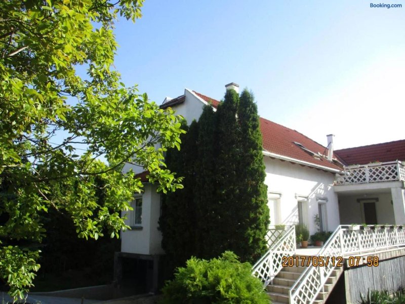 Boglarka Apartmanhaz