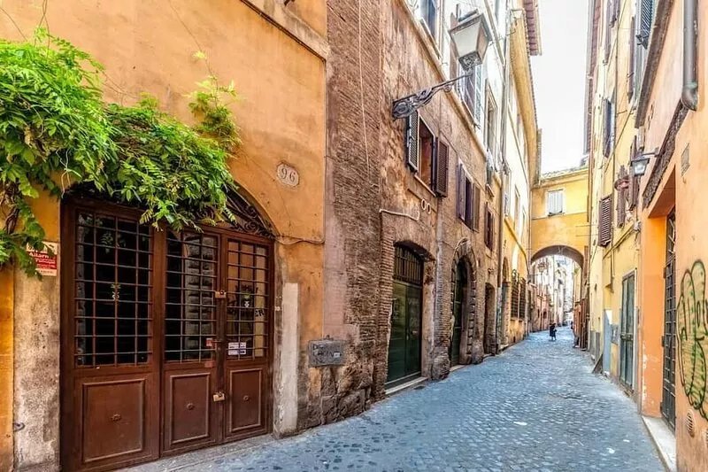 Karma House Deluxe Navona