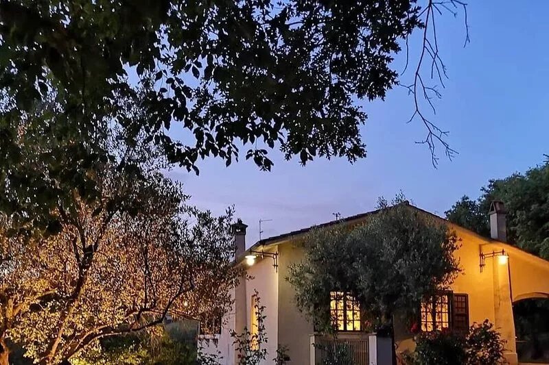FANTASTIC PROPERTY! PRIVATE POOL- Wonderful GARDEN -AirCond.BBQ-Wifi