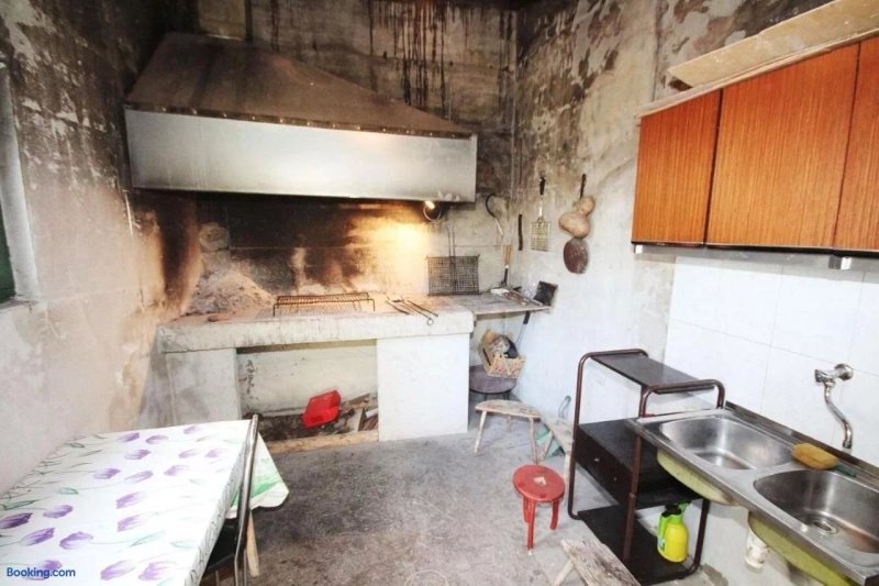 Apartments and Rooms JoviZe
