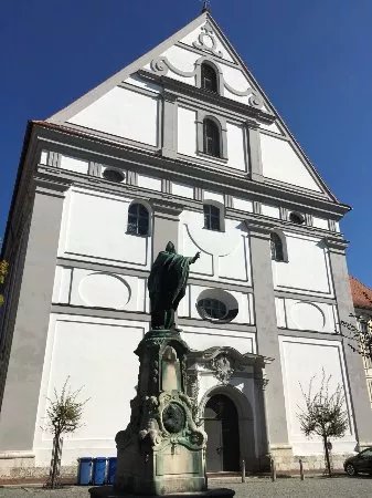 Studienkirche Mariae Himmelfahrt
