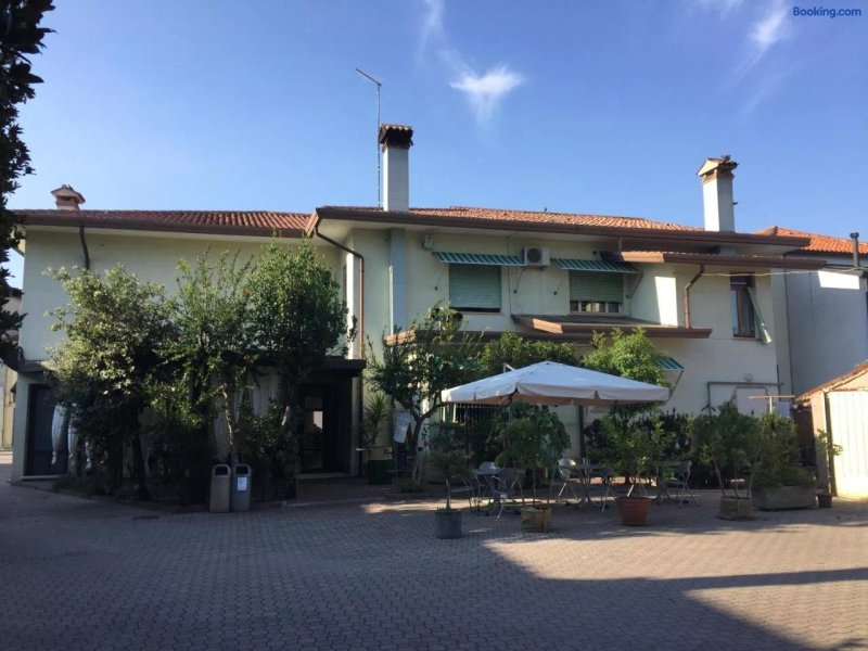 Aparthotel Manfre