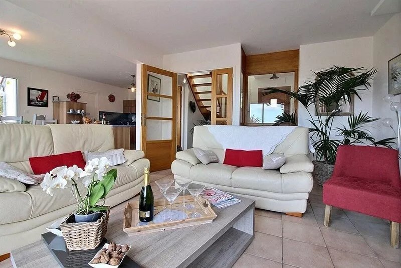 Gîte les Agapanthes by the sea in the bay of Perros Guirec - Brittany on the