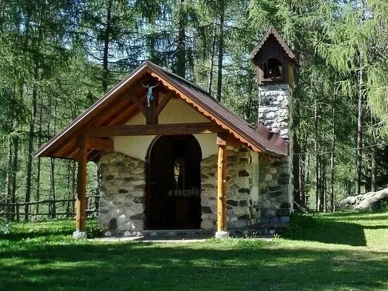 Chiesetta Alpina Regina Pacis
