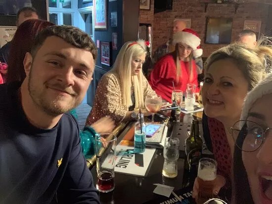 Robbies Pub