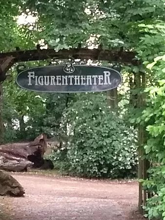 Regensburger Figurentheater im Stadtpark
