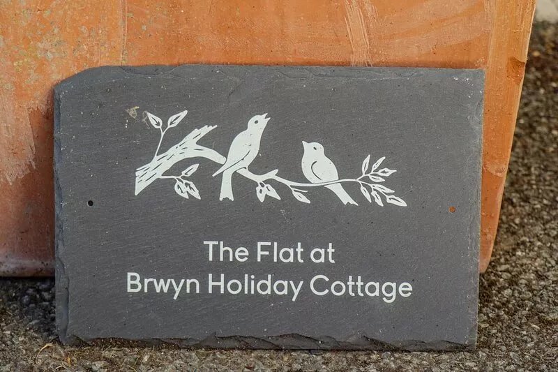 THE FLAT AT BRWYN, with a garden in Brynford