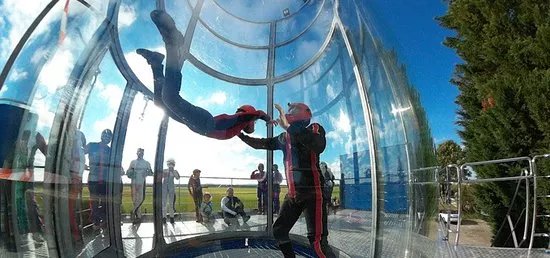 Soufflerie Sky Circus (Simulateur de Chute Libre)