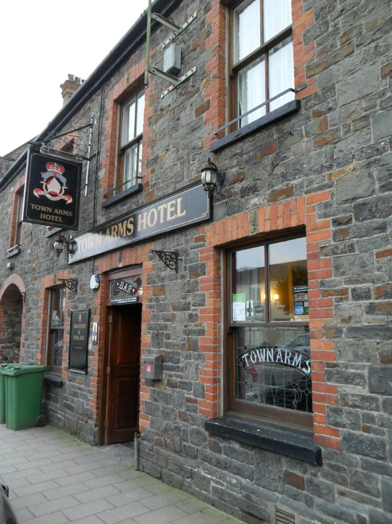 Town Arms Hotel