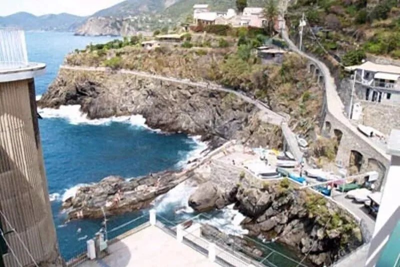 Mediterraneo - 1 Studio Suite by Arbaspàa, with sea view terrace
