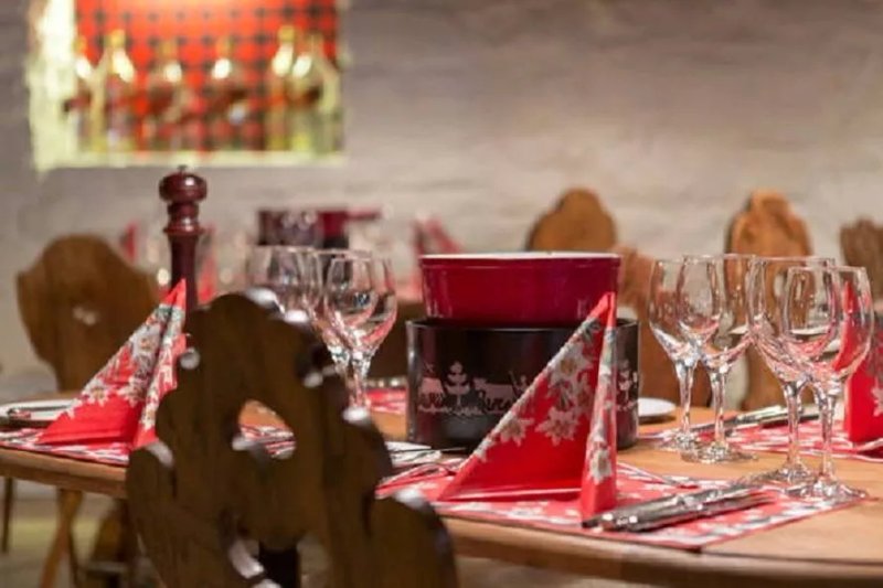Restaurant & Bar Carlton-Europe