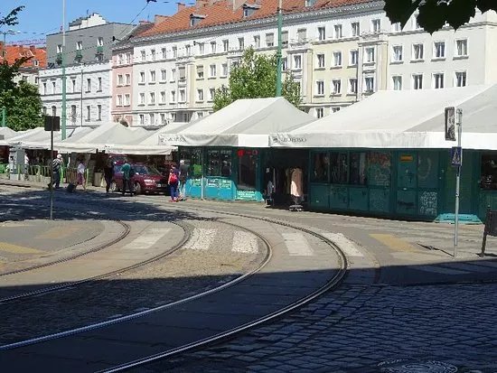 Market at Plac Wielkopolski