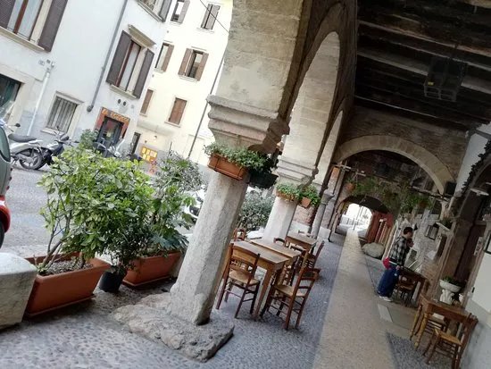 Via Sottoriva