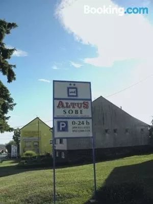 Rooms Altus