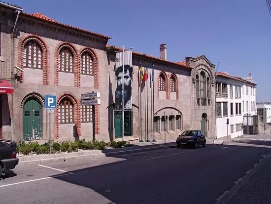 Casa-Museu Teixeira Lopes