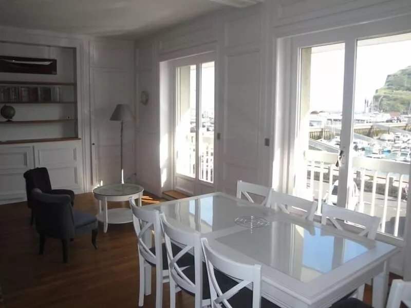 Beautiful gite 100 m² view port, sea and cliffs