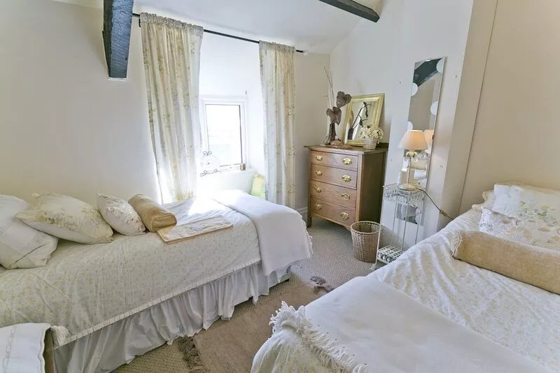 Detached Cottage with Stunning Sea Views