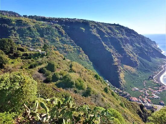 Miradouro Trigo De Negreiros (o Moledos)