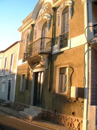 Antigo Teatro da Vila de Cabecao