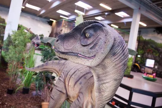 Dinos Legeland Ishoej