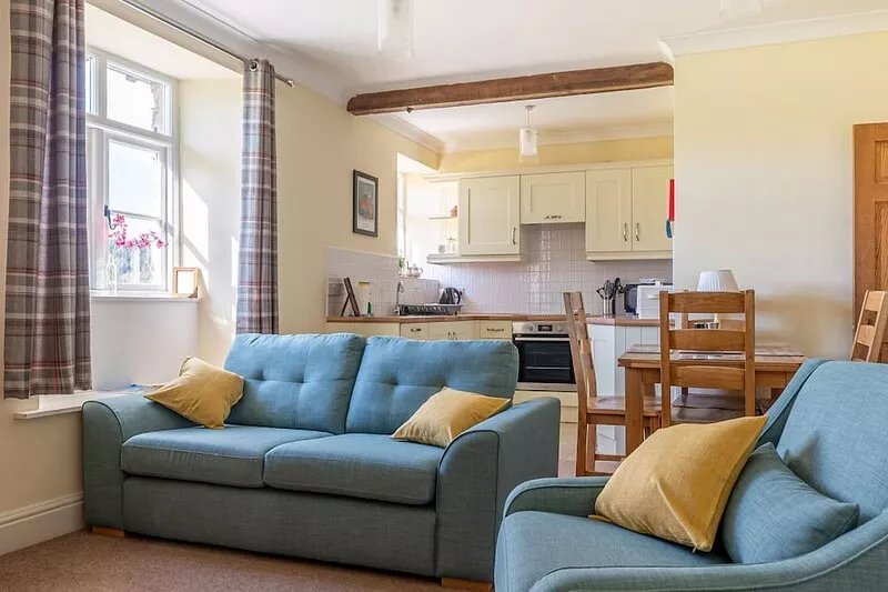 Crummock - sleeps 4 guests  in 2 bedrooms