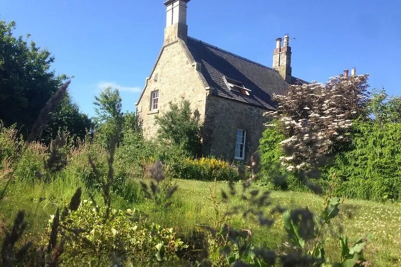 Beautiful Stone Cottage - A Unique Rural Retreat In The Scottish Borders