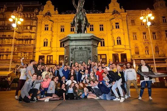 PUB CRAWL ZAGREB