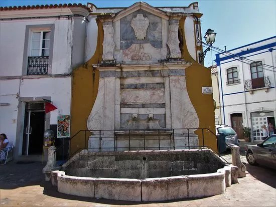 Lapide do chafariz da vila de Montemor-o-Novo