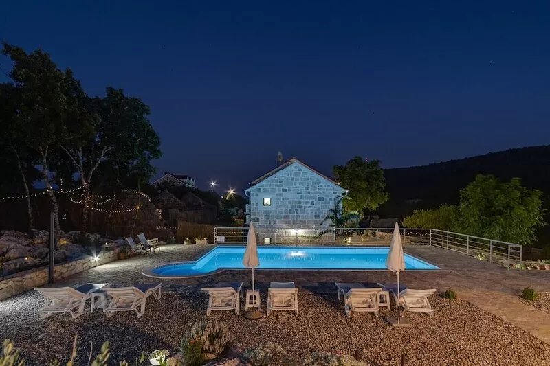 Villa Lugareva with 52 sqm private pool, 4 bedrooms, 4 bathrooms, summer