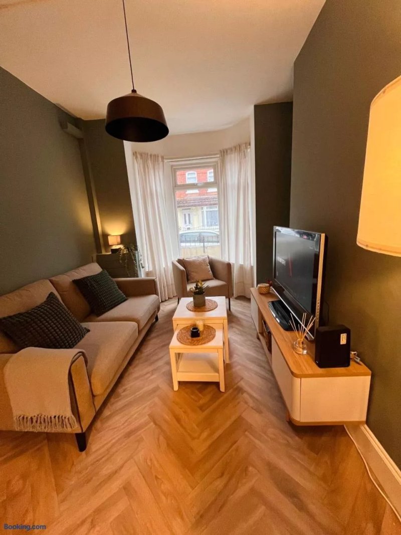 Kings Bridge Townhouse