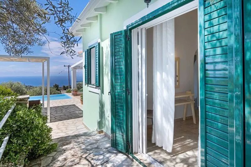 Villa 'Belvedere Verde' with Sea View, Pool, Terrace & Wi-Fi
