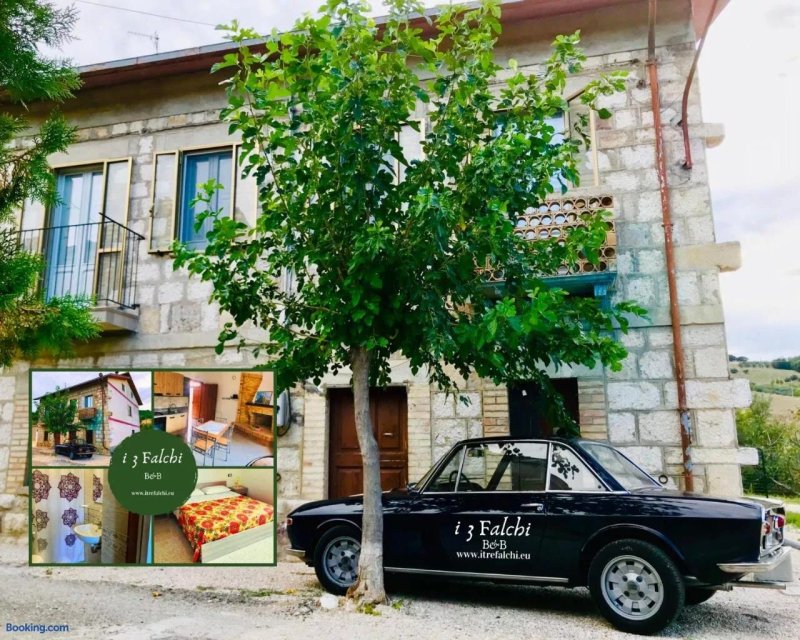 I 3 Falchi Bed & Breakfast