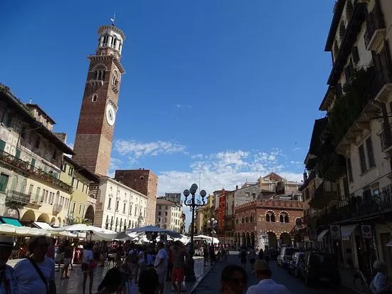 Torre dei Lamberti
